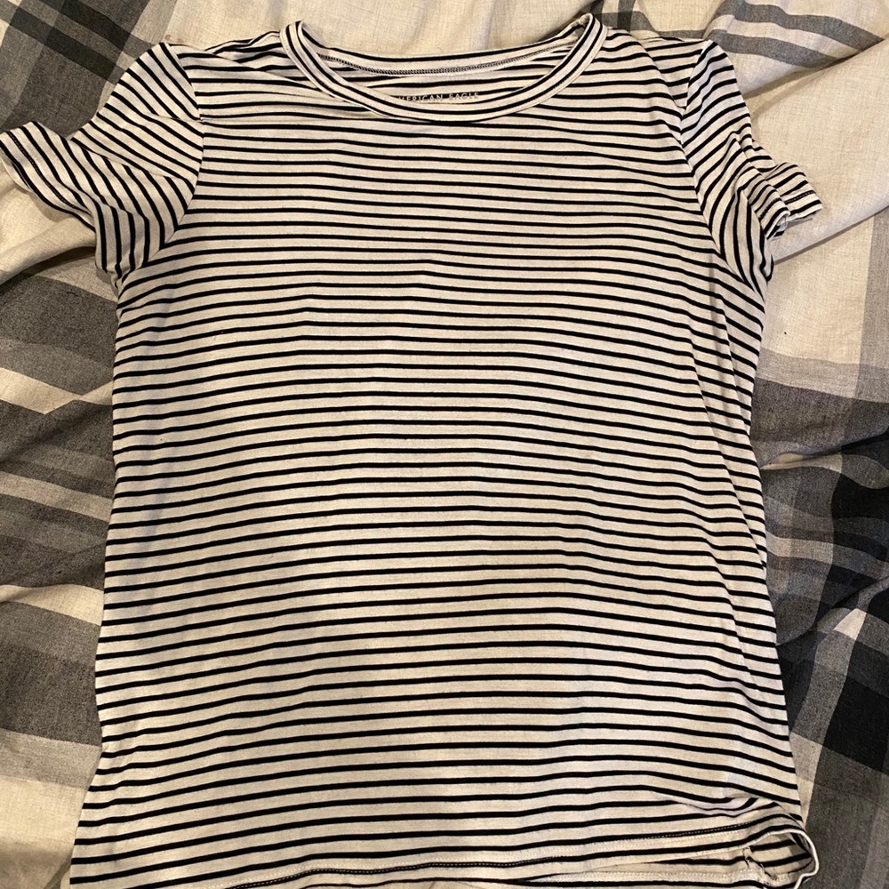 American eagle t-shirt